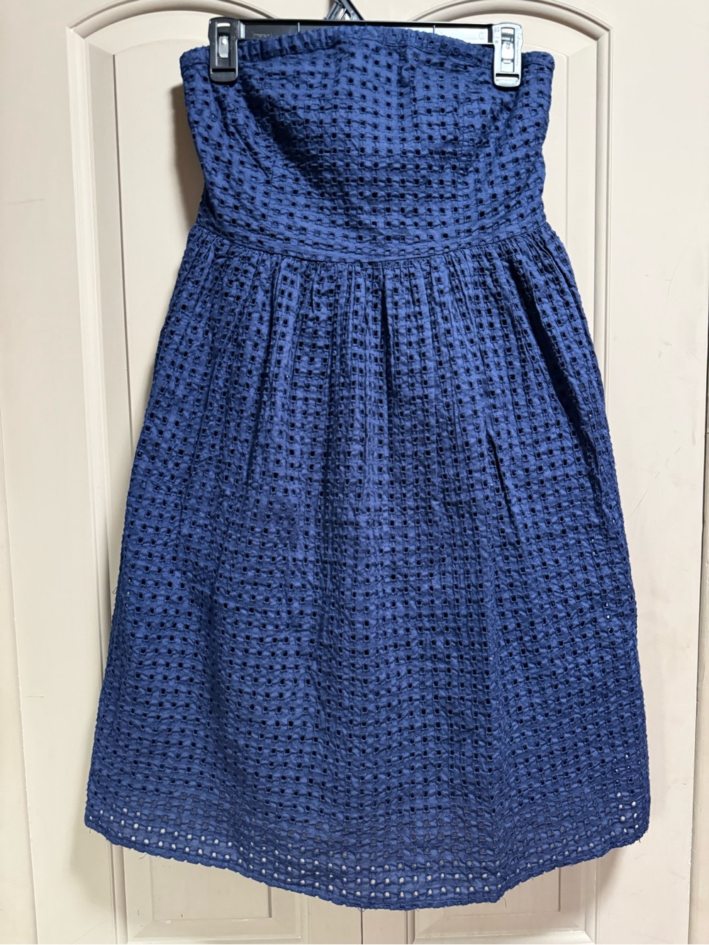Old Navy Strapless Eyelet Dress in Navy Blue